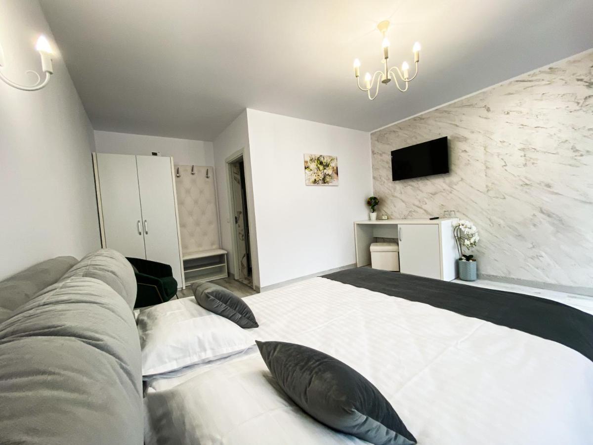Casa Ina Hotel Moisei Bagian luar foto